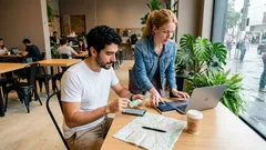 Como chegar à Geórgia com o espaço aéreo fechado: rotas por terra + avião